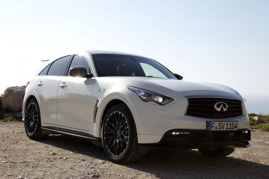  Infiniti FX50 S Sebastian Vettel Edition 2011 года  (фото 13 из 74)